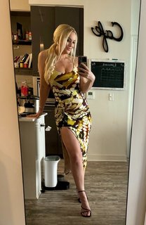 Britt McHenry feet photo 2