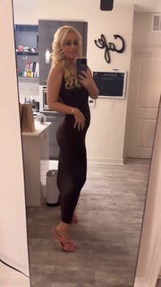 Britt McHenry feet photo 18