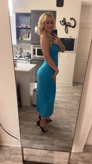 Britt McHenry feet photo 15