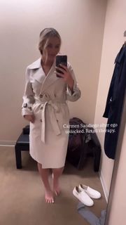 Britt McHenry feet photo 6