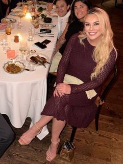 Britt McHenry feet photo 1