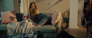 Britt Robertson feet photo thumbnail