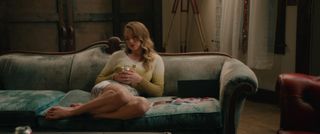 Britt Robertson feet photo thumbnail