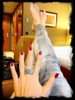 Britta Hofmann feet photo 1