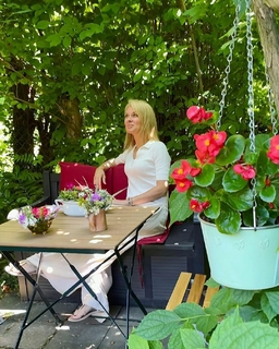 Britta Hofmann feet photo 20