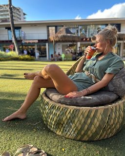 Britta Hofmann feet photo 20