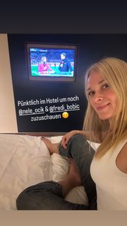 Britta Hofmann feet photo 10
