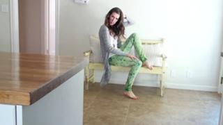 Brittani Taylor feet photo thumbnail
