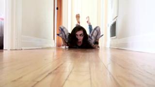 Brittani Taylor feet photo thumbnail