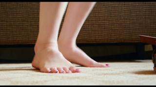 Brittani Taylor feet photo thumbnail