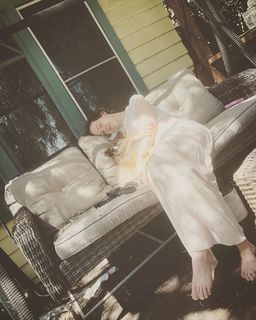 Brittany Allen feet photo 7