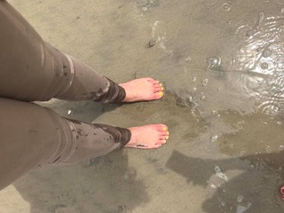 Brittany Bates feet photo 5