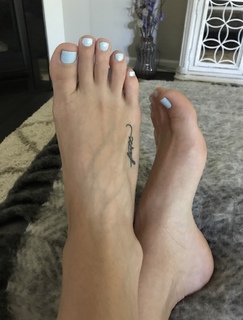 Brittany Bates feet photo 9