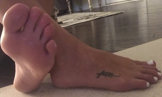 Brittany Bates feet photo 18