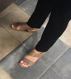 Brittany Bates feet photo 2