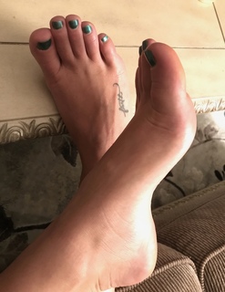 Brittany Bates feet photo 2