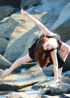 Brittany Cherry feet photo 15