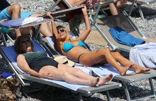 Brittany Daniel feet photo thumbnail