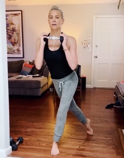 Brittany Daniel feet photo thumbnail