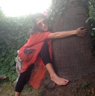 Brittany Furlan feet photo thumbnail