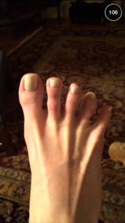 Brittany Furlan feet photo thumbnail