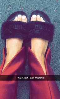 Brittany Furlan feet photo thumbnail