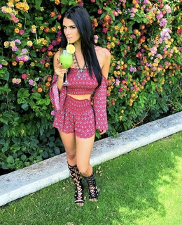 Brittany Furlan feet photo thumbnail