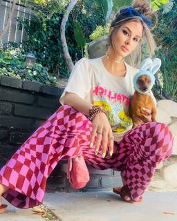 Brittany Furlan feet photo thumbnail