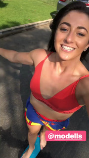 Brittany Hertz feet photo thumbnail