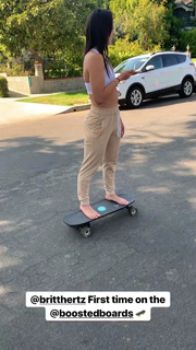 Brittany Hertz feet photo thumbnail