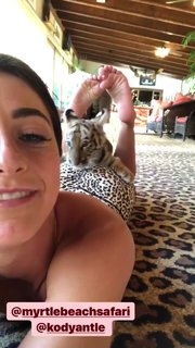 Brittany Hertz feet photo thumbnail