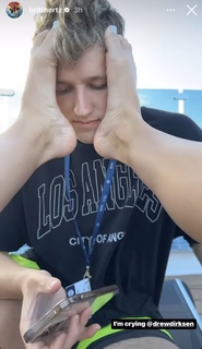 Brittany Hertz feet photo thumbnail