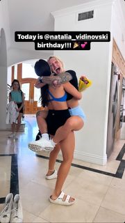 Brittany Hertz feet photo thumbnail