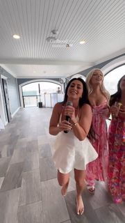 Brittany Hertz feet photo thumbnail
