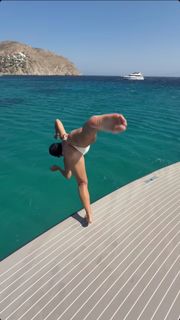 Brittany Hertz feet photo thumbnail