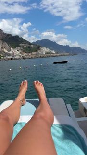 Brittany Hertz feet photo thumbnail