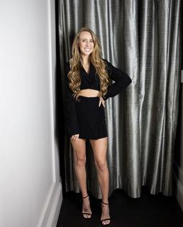 Brittany Mahomes feet photo thumbnail