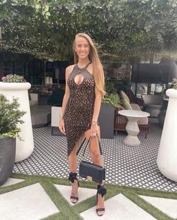 Brittany Mahomes feet photo thumbnail