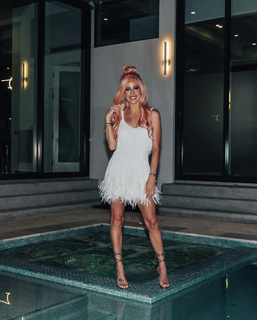 Brittany Mahomes feet photo thumbnail