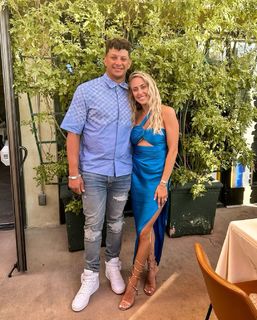 Brittany Mahomes feet photo thumbnail