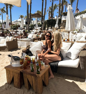 Brittany Mahomes feet photo thumbnail