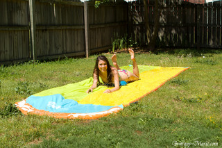 Brittany Marie feet photo 9