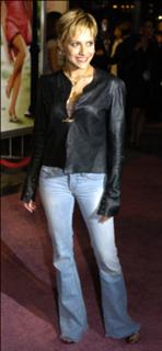 Brittany Murphy feet photo thumbnail