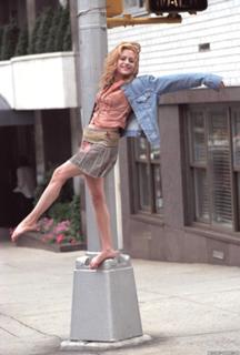 Brittany Murphy feet photo thumbnail