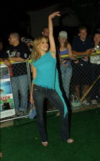 Brittany Murphy feet photo thumbnail