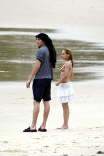 Brittany Murphy feet photo thumbnail