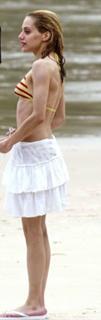 Brittany Murphy feet photo thumbnail