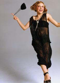 Brittany Murphy feet photo thumbnail