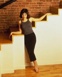 Brittany Murphy feet photo thumbnail