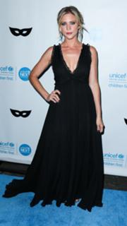 Brittany Snow feet photo thumbnail